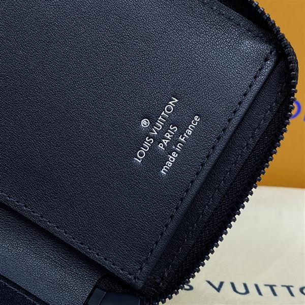 2026122105449944 690